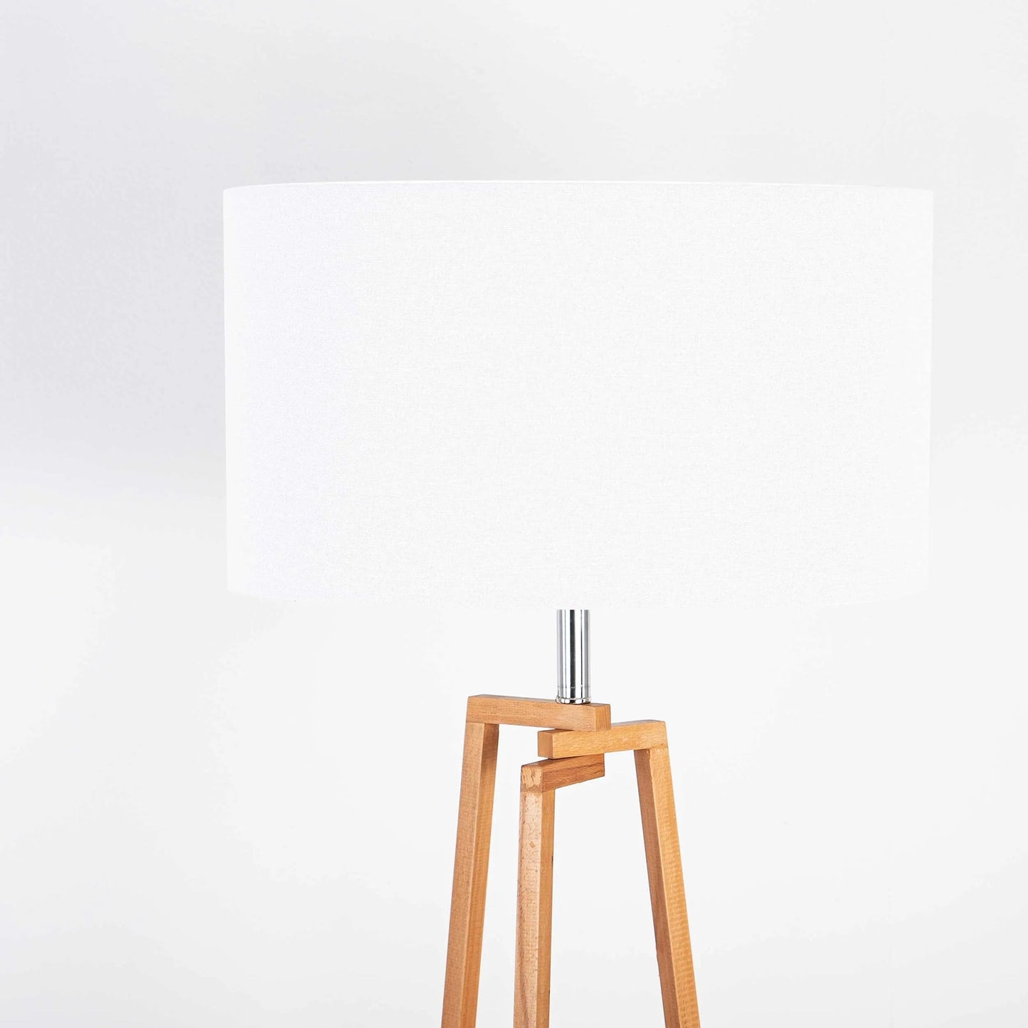 Beech wood floor lamp with beige fabric
